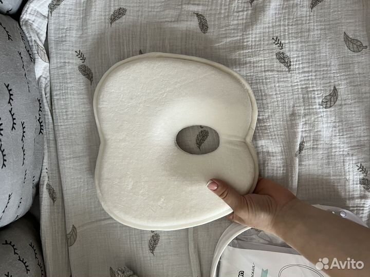 Подушка для новорожденных