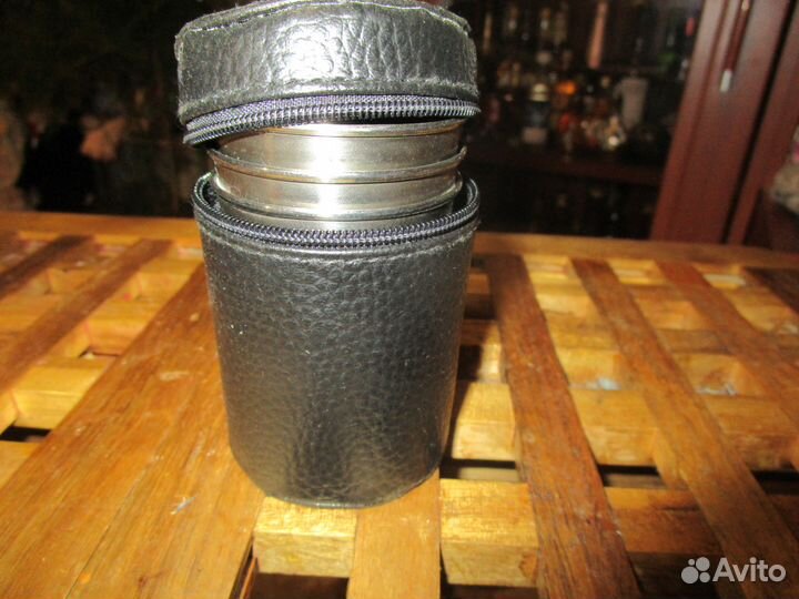 Стопки в кожаном чехле