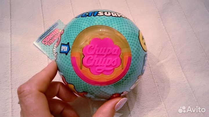 Новые игрушки: Lego и Chupa Chups