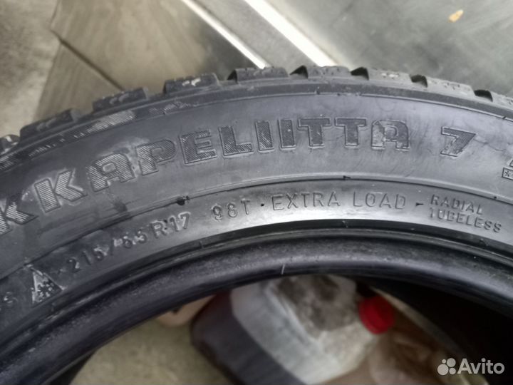 Nokian Tyres Hakkapeliitta 7 215/55 R17 98T