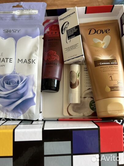 Набор косметики новый, пакетом