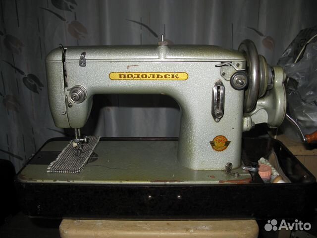 Швейная машинка Подольск М 100 Ручная Электро