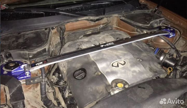 Распорка передняя infiniti FX35 FX45