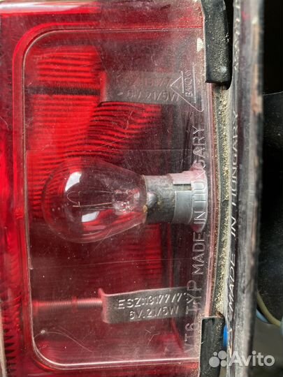 Задний фонарь