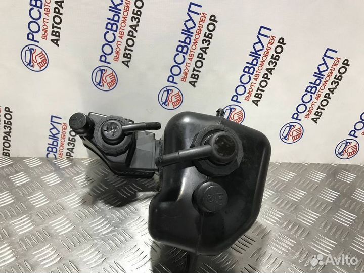 Бачок гур Mercedes-Benz W220