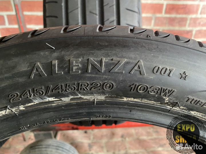 Bridgestone Alenza 001 245/45 R20