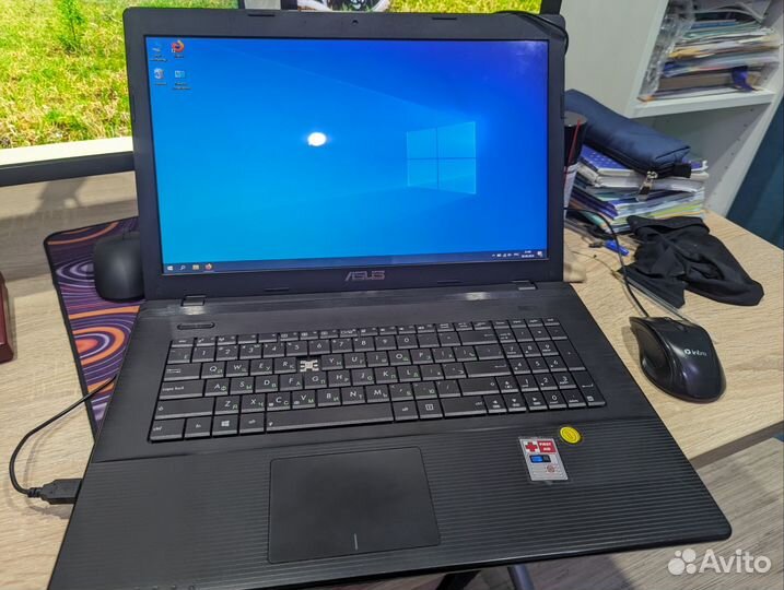 Ноутбук asus
