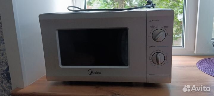 Микроволновая печь Midea бу