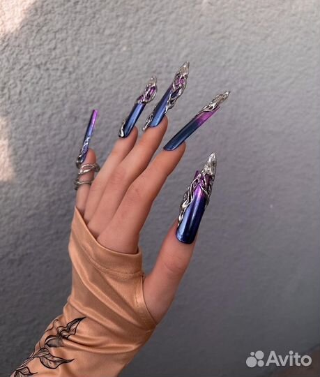 Консультации по маникюру и нэйл-стилистике