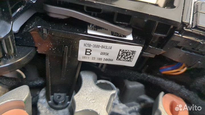 Руль Lincoln Aviator 2019, 2023