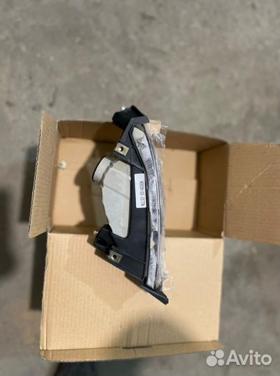 Туманки Toyota Estima