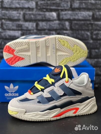 Кроссовки adidas 36-41