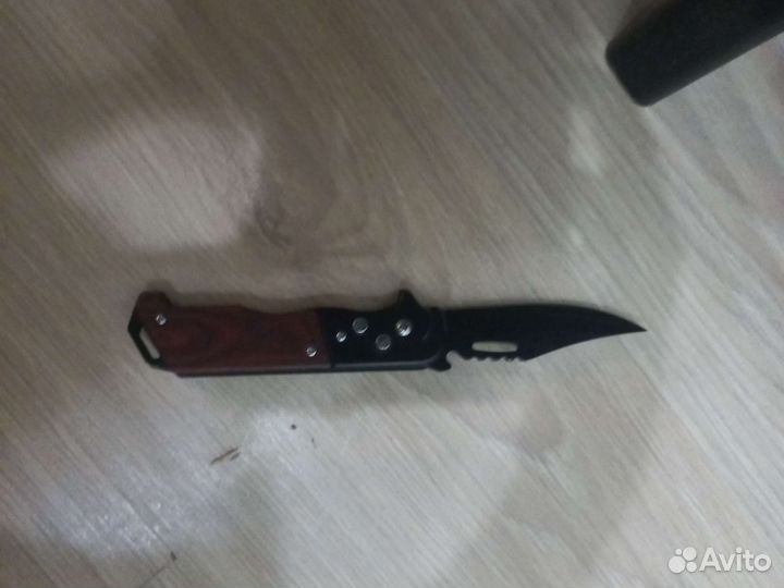 Нож складной