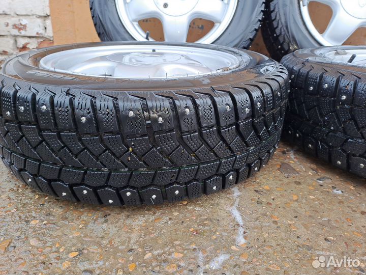 Viatti Brina Nordico V-522 175/65 R14 E