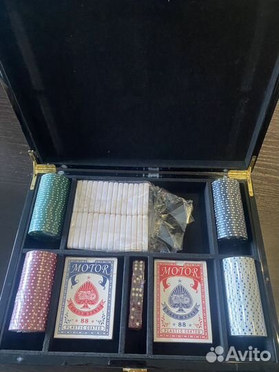 Набор настольных игр в чемоданчике