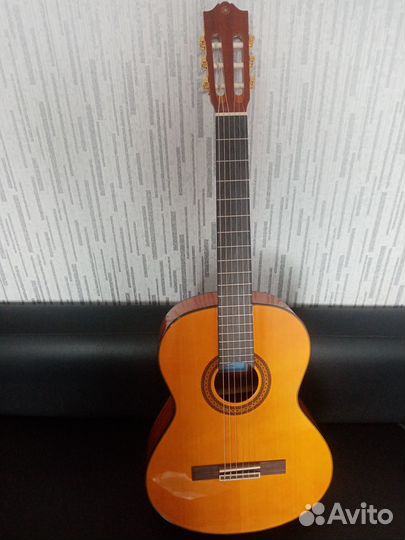 Классическая гитара yamaha c80
