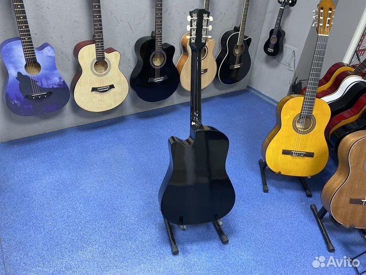 Акустическая гитара с принтом (Rock)