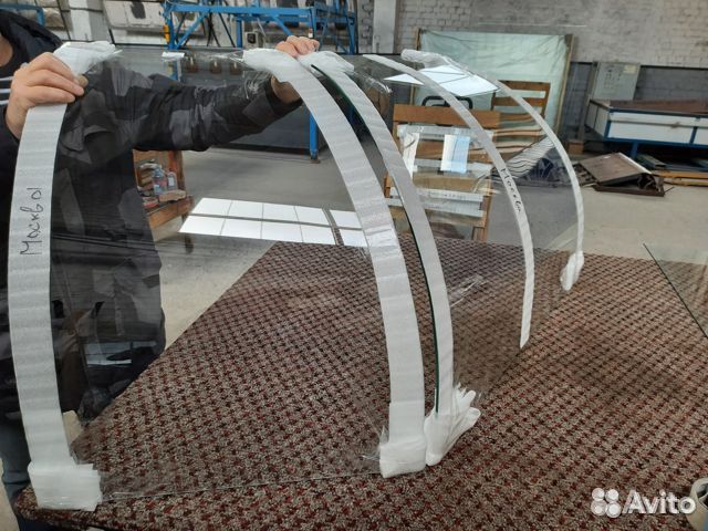 Стекло для холодильной витрины