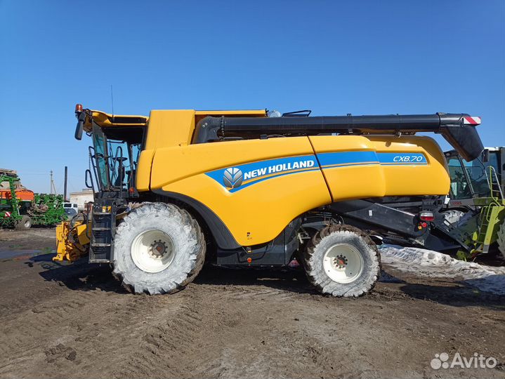 Комбайн New Holland CX 8.70, 2020
