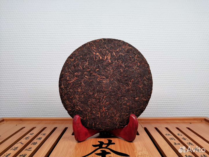 Чёрный пуэр Гу И «Иу Чжэн Шань Лао Шу»