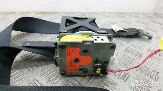 Ремень безопасности с пиропатроном сиденья передне