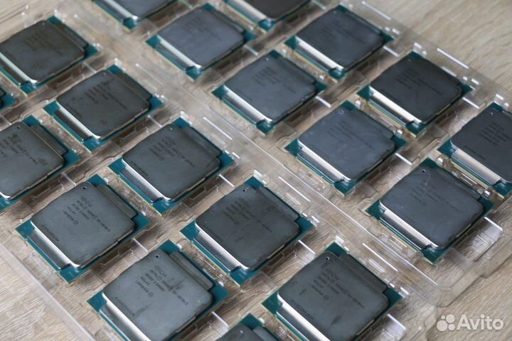 Процессор Intel Xeon E5-2640 v3 (LGA 2011-3)