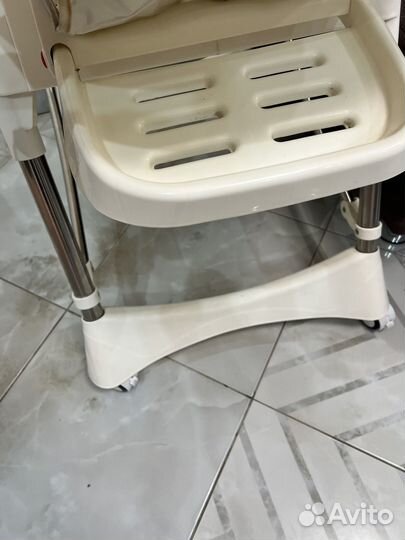 Стул для кормления