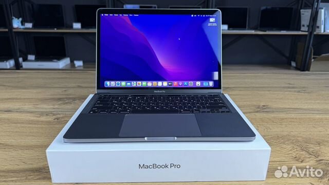 MacBook Pro 13 m1 отличный