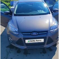 Ford Focus 1.6 AMT, 2014, 130 000 км, с пробегом, цена 900 000 руб.