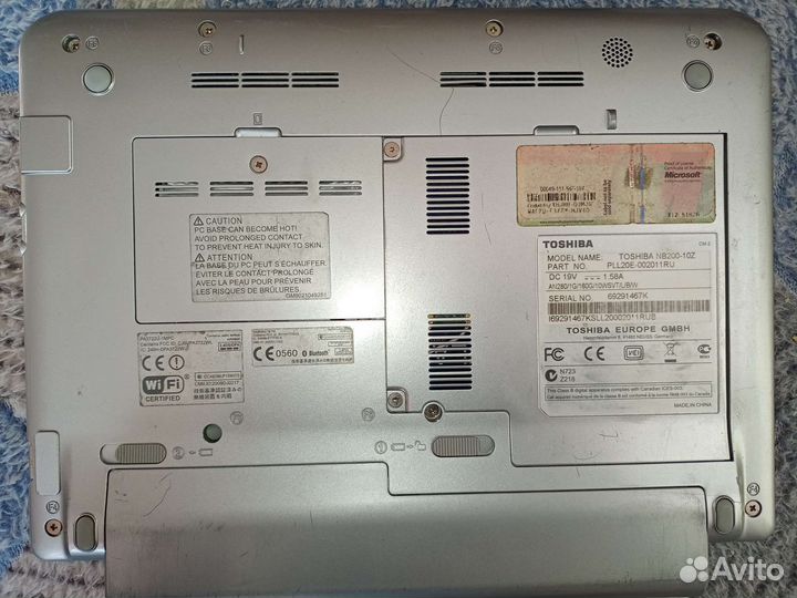 Ноутбук Toshiba NB200