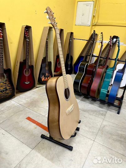 Акустическая гитара Amistar