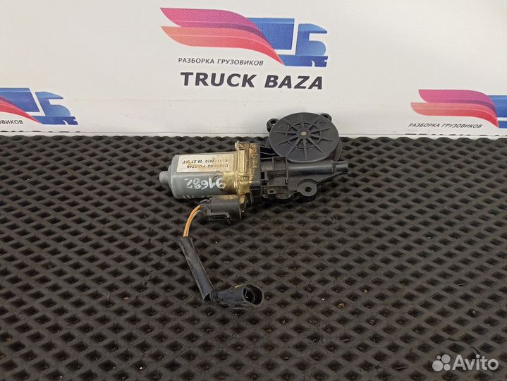 99485334 Моторчик стеклоподъемника правый