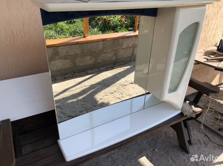 Шкаф зеркальный для ванной