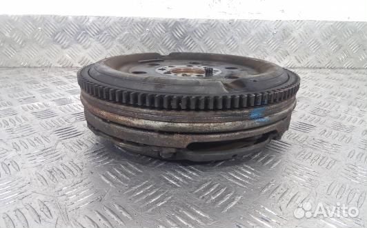 Маховик демпферный дизельный KIA sportage 2 (1KK14