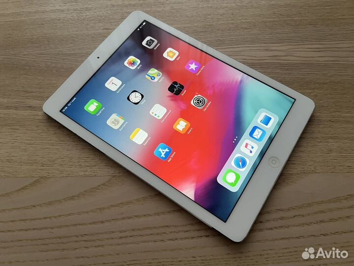 iPad Air 16Gb WiFi Оригинальный