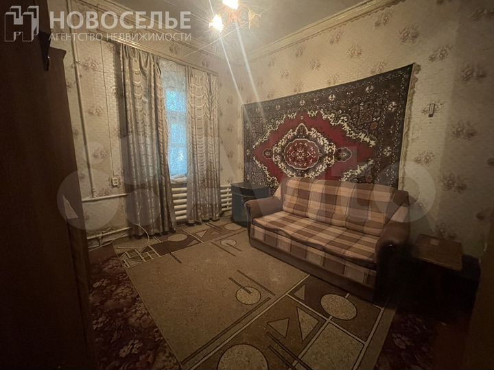 Комната 22 м² в 2-к., 1/3 эт.