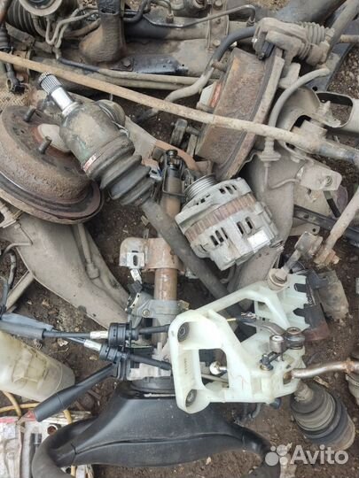 Подвеска лансер 9