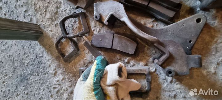 Супорта в сборе нива 2121