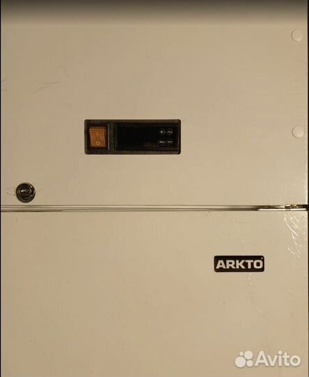 Шкаф холодильный Arkto R1.0-S (новый, 1400х660мм)