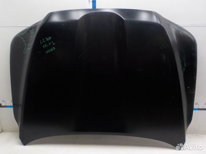 Капот Toyota Land Cruiser