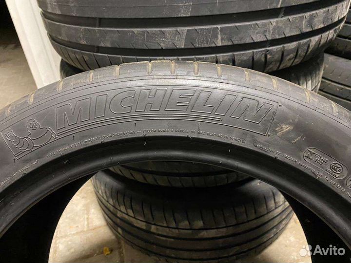 Michelin Pilot Super Sport 255/45 R19