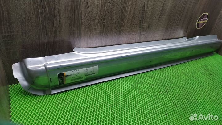 Порог передней двери Mercedes Vito Vivano W639