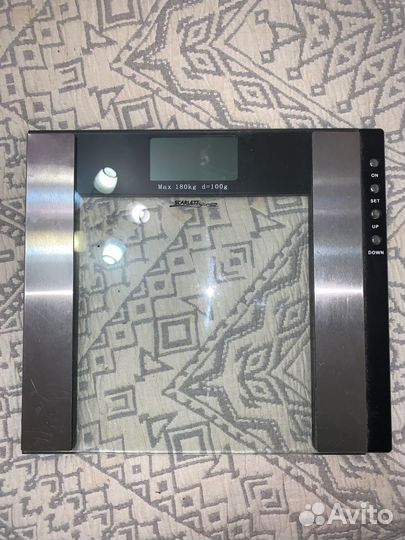 Весы наполные Scarlett SL-1558