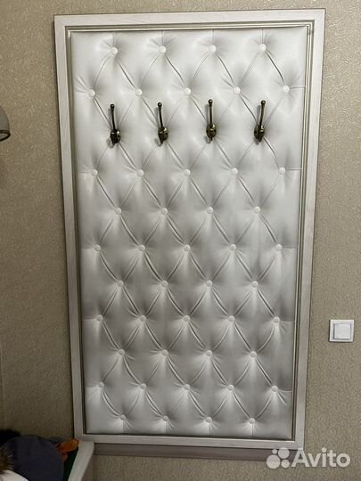 Вешалка в прихожую