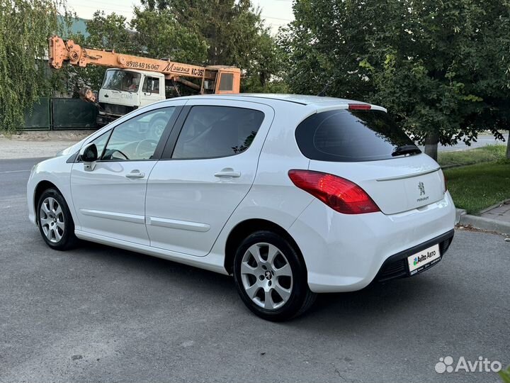 Peugeot 308 1.6 AT, 2011, 139 487 км