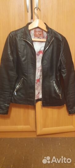Куртка кожаная женская 46 48