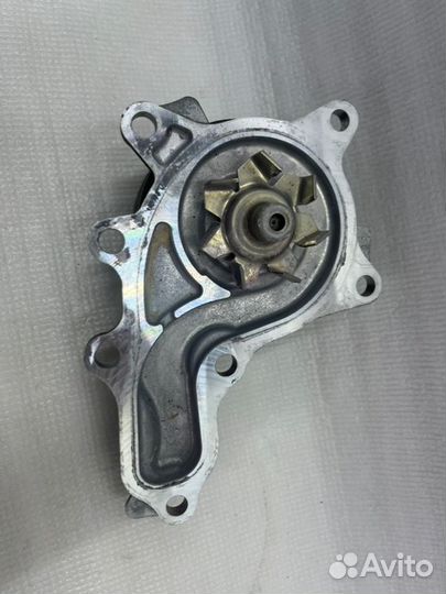 Помпа водяная Toyota Camry V70 2arfe 2500CC