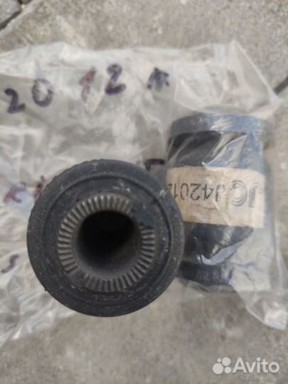 Сайлентблок toyota carina IV AT151 1.6 (4AL) 1983