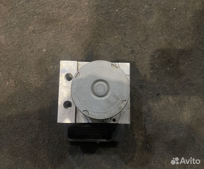 Блок ABS BMW e63 e60 e65 X5 N62B44