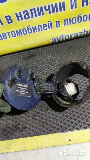 Лючок бензобака Kia Ceed 1